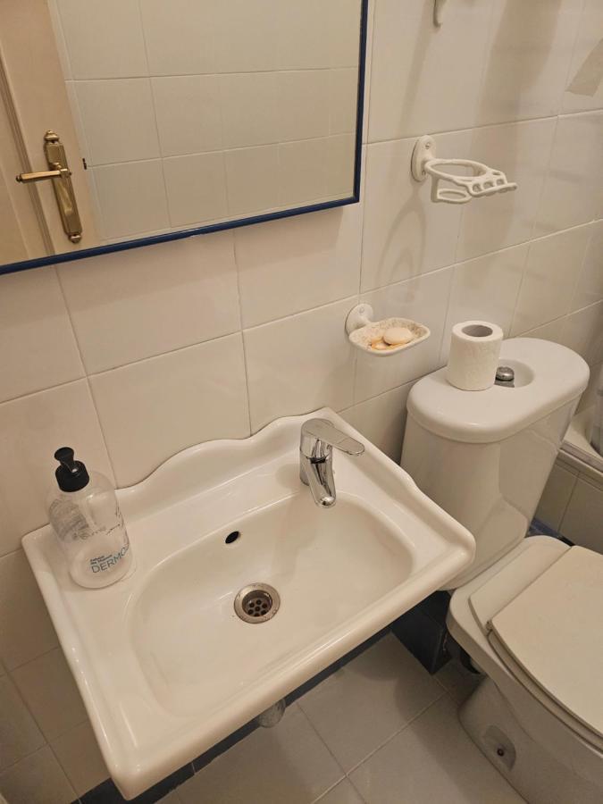 Habitacion Amplia Y Centrica En Piso Compartido Ла Коруня Екстериор снимка